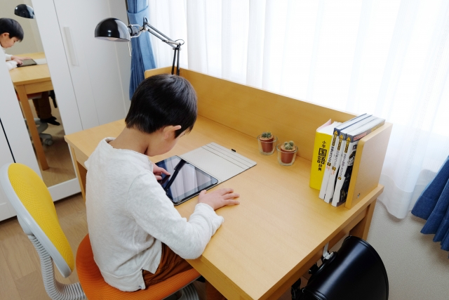 小学校低学年期